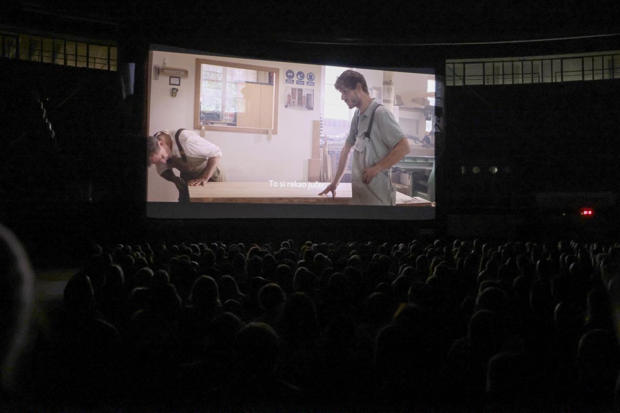 Premijera filma “260 dana”, filma o istinitoj priči o ratnim strahotama viđena očima desetogodišnjaka