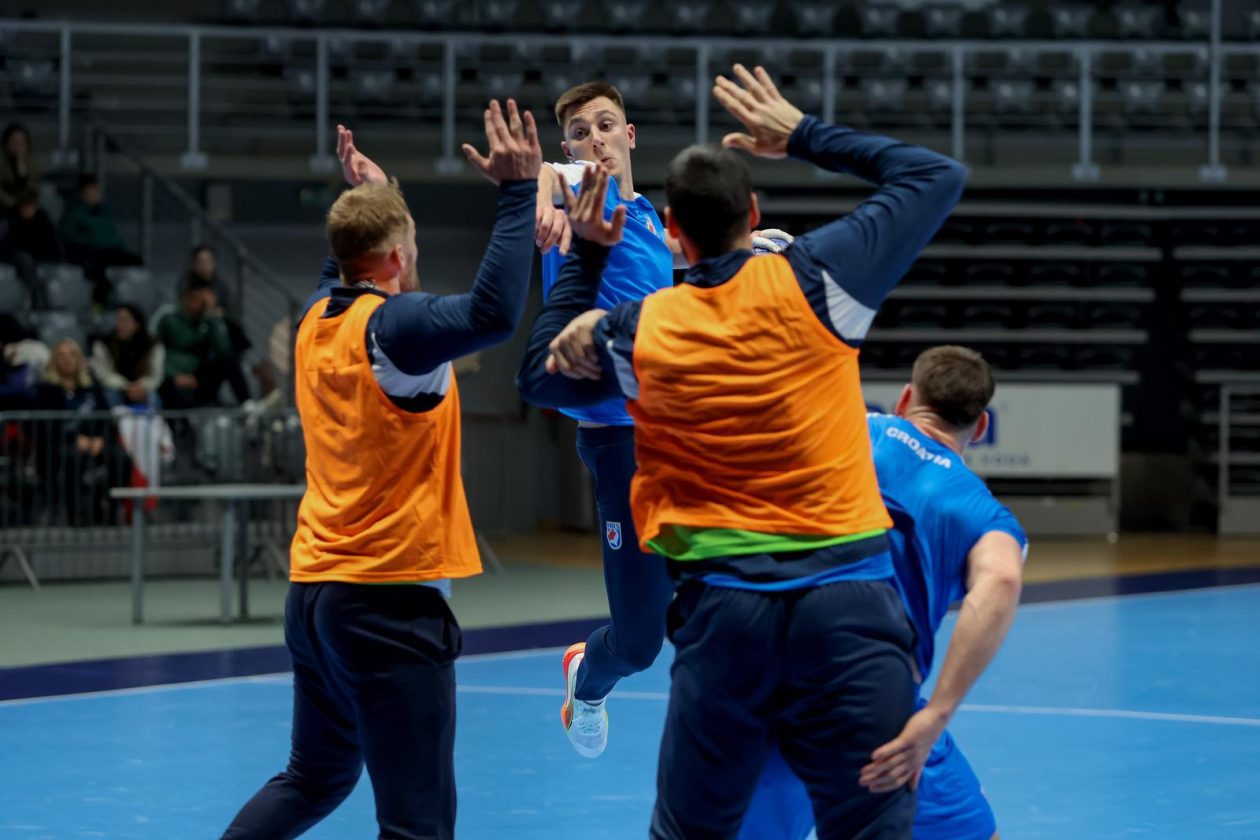 Otvoreni trening rukometne reprezentacije u Zadru