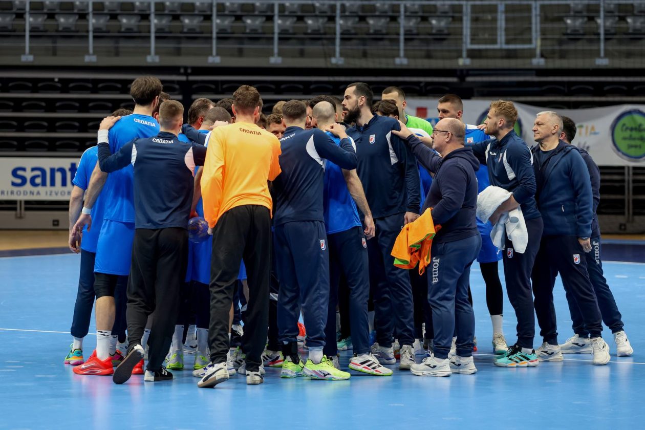 Otvoreni trening rukometne reprezentacije u Zadru