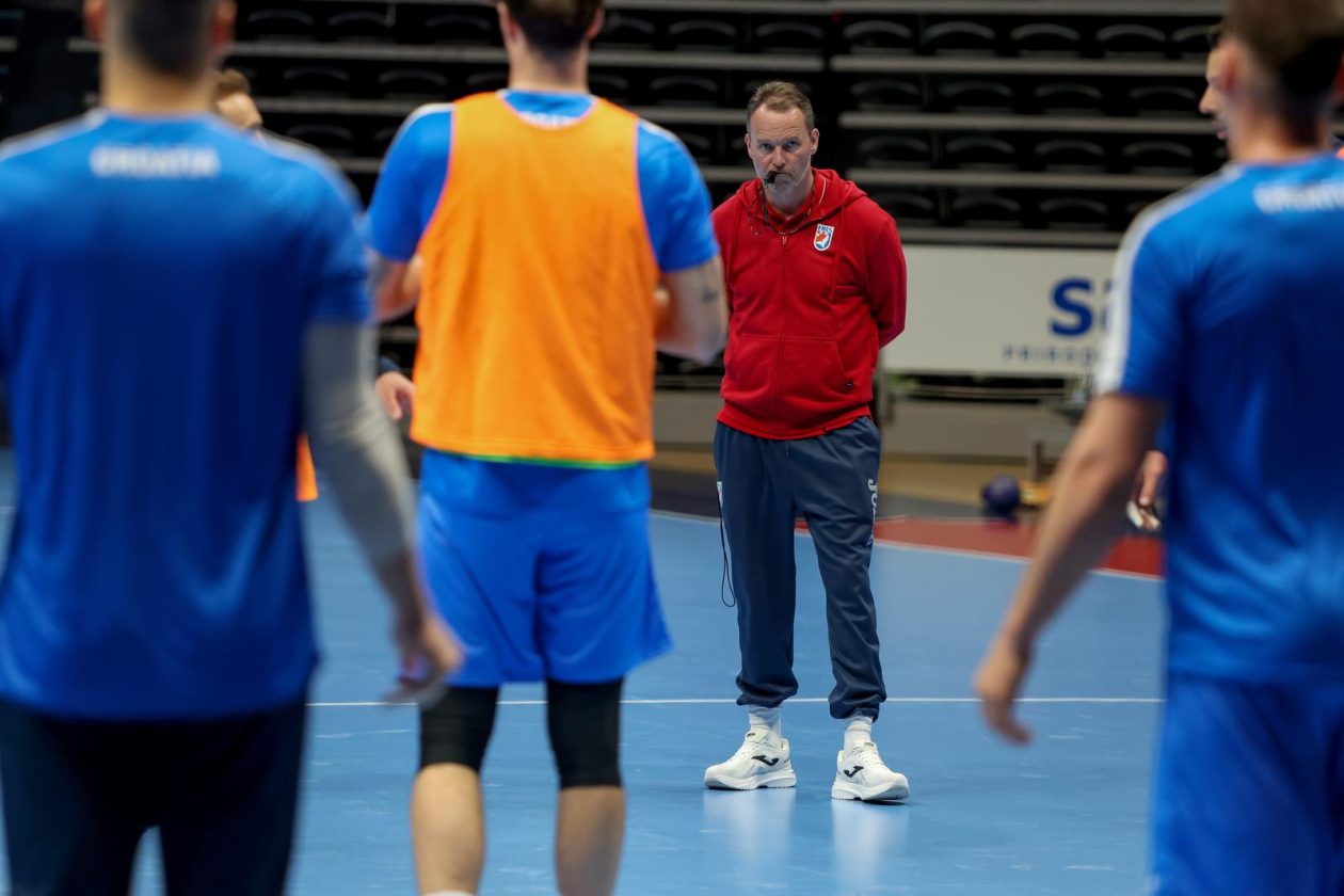 Otvoreni trening rukometne reprezentacije u Zadru