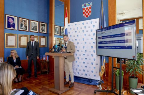 Zadar: Šime Erlić predstavio smjernice za zapošljavanje u gradskim ustanovama