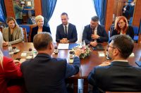 Predsjednik Hrvatskog sabora Gordan Jandroković obišao manifestaciju „Pijat na Pijaci“