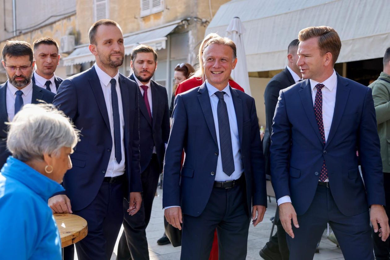 Predsjednik Hrvatskog sabora Gordan Jandroković obišao manifestaciju „Pijat na Pijaci“