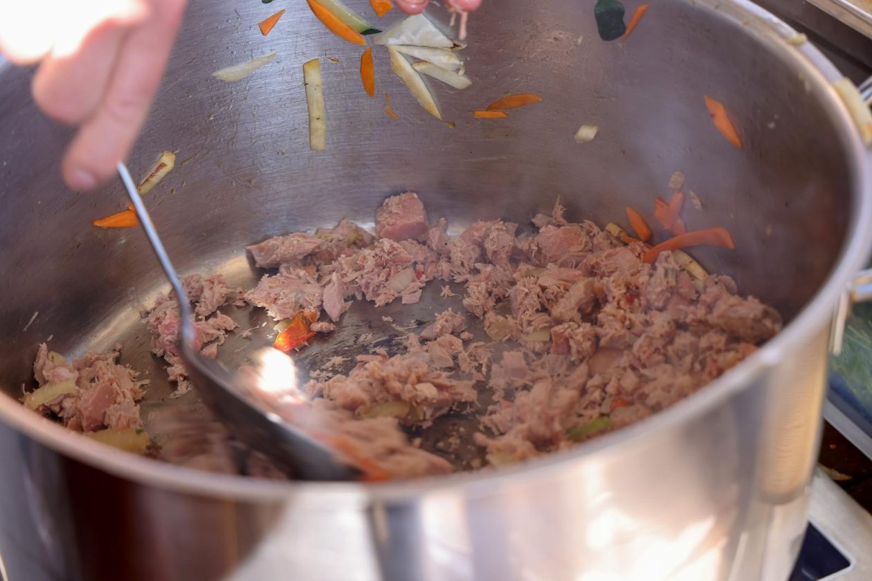 Predsjednik Hrvatskog sabora Gordan Jandroković obišao manifestaciju „Pijat na Pijaci“