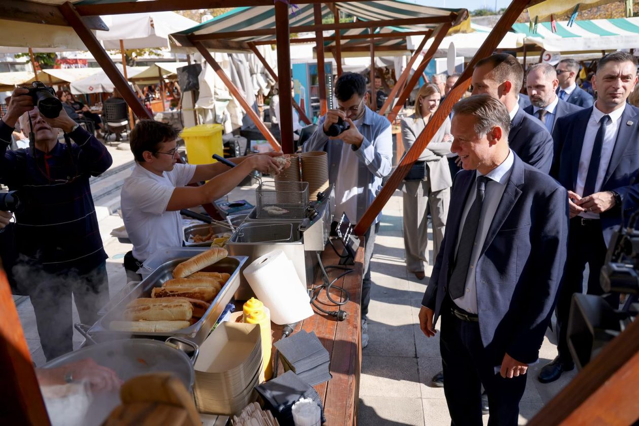 Predsjednik Hrvatskog sabora Gordan Jandroković obišao manifestaciju „Pijat na Pijaci“