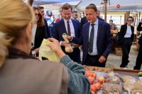 Predsjednik Hrvatskog sabora Gordan Jandroković obišao manifestaciju „Pijat na Pijaci“