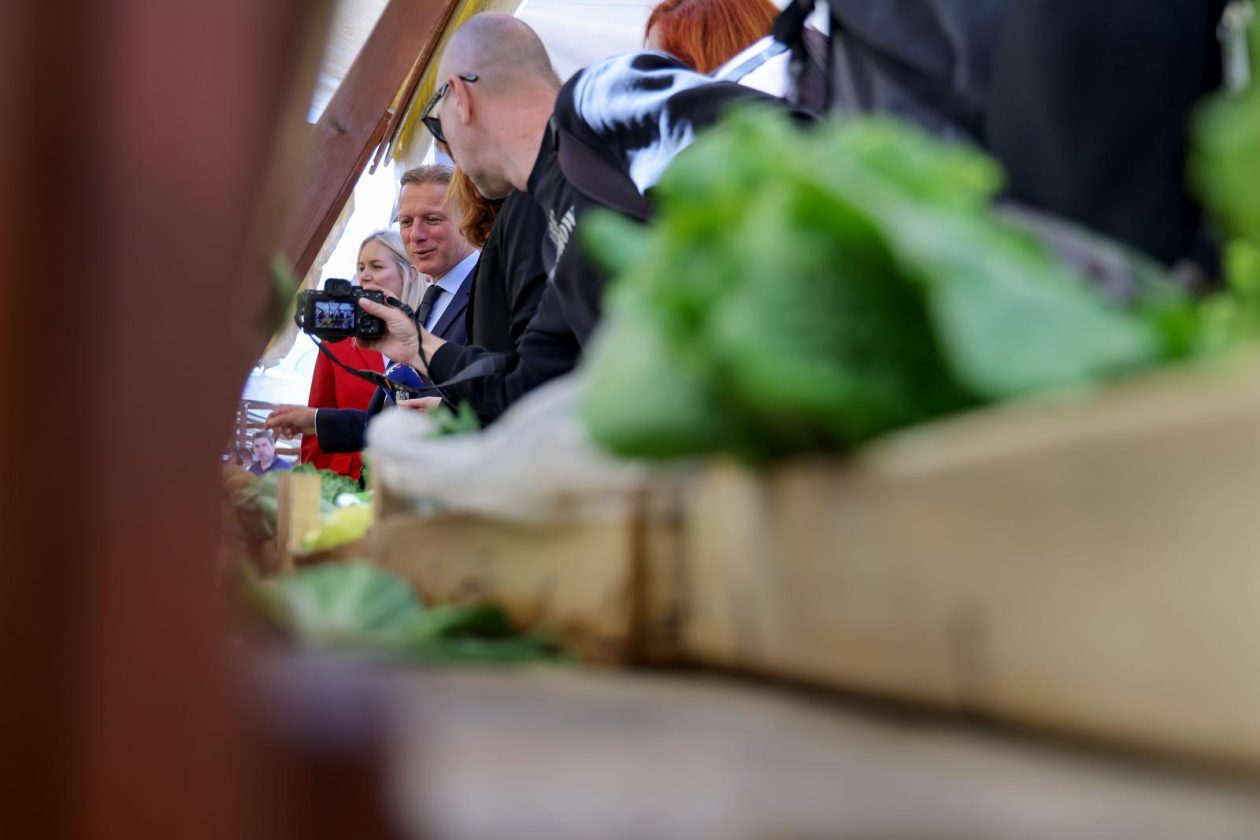 Predsjednik Hrvatskog sabora Gordan Jandroković obišao manifestaciju „Pijat na Pijaci“