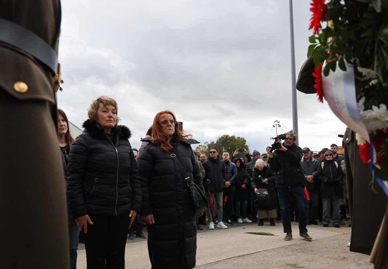 Obilježavanje 34. obljetnice stradanja Škabrnje