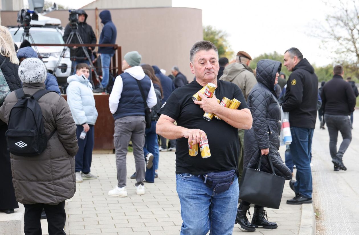 Obilježavanje 34. obljetnice stradanja Škabrnje