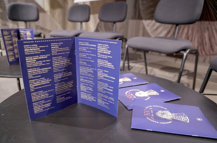 Zadar: Tiskovna konferencija povodom obilježavanja 300. obljetnice dolaska Arbanasa u Zadar