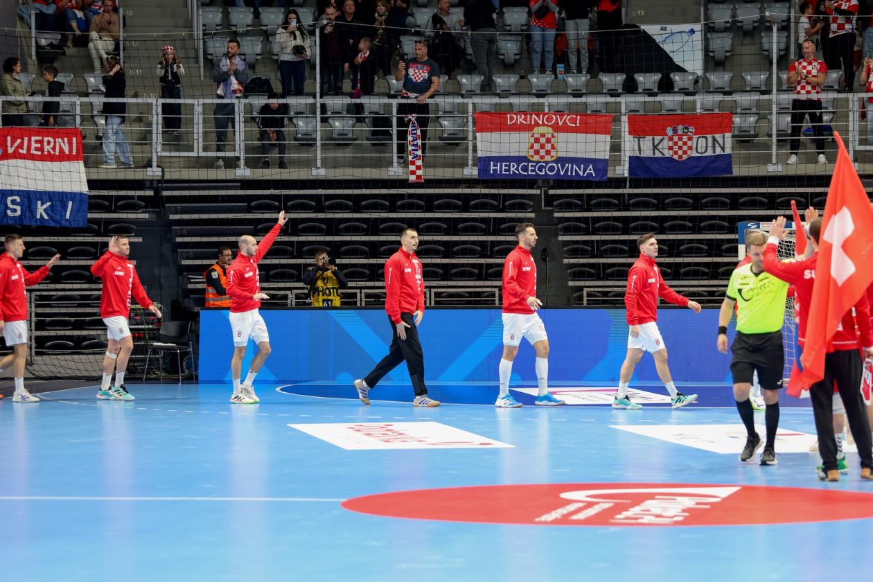 Hrvatska rukometna reprezentacija, prijateljska utakmica protiv Švicarske na Višnjiku