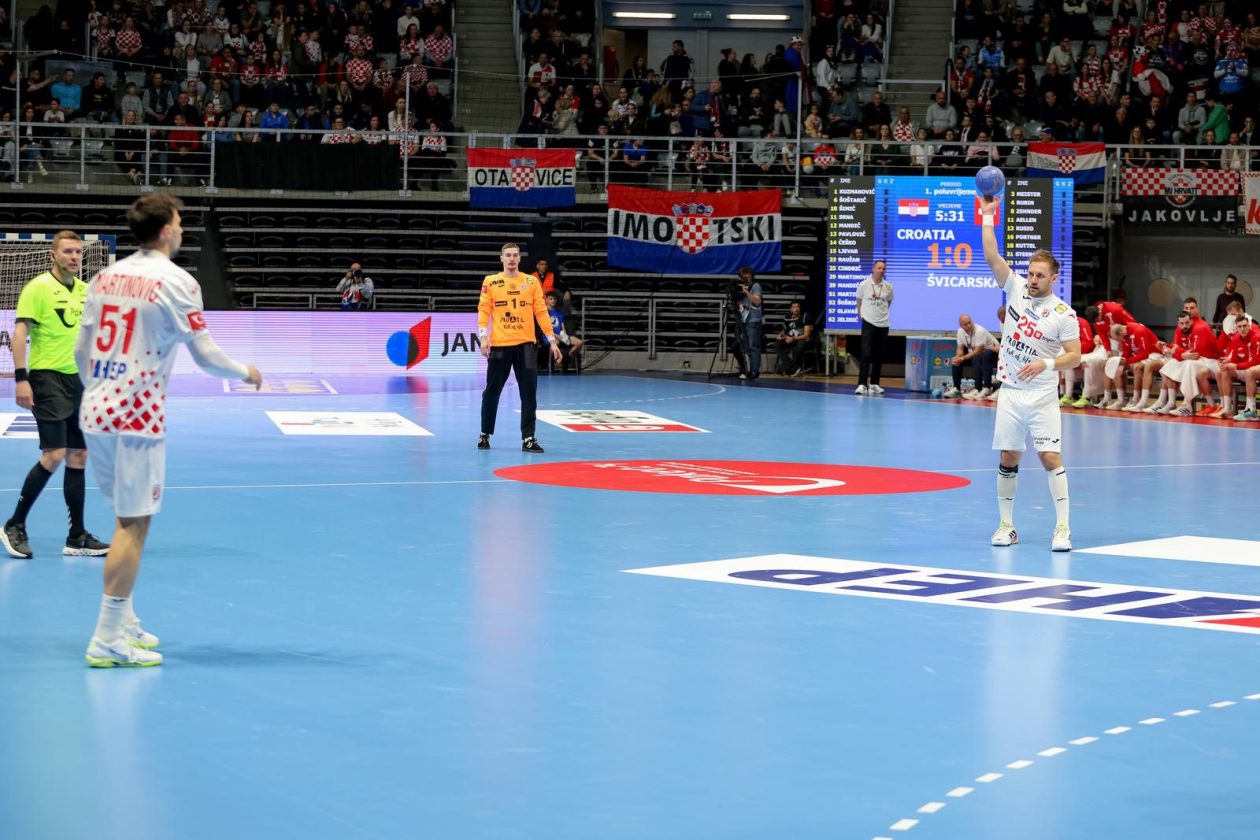 Hrvatska rukometna reprezentacija, prijateljska utakmica protiv Švicarske na Višnjiku