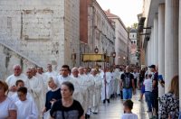 Zadar: Misno slavlje i procesija na svetkovinu Tijelova