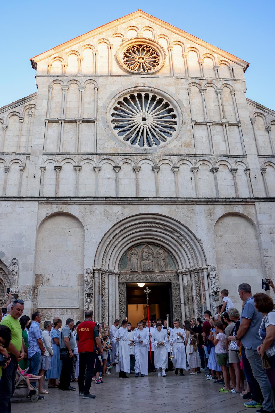 Zadar: Misno slavlje i procesija na svetkovinu Tijelova