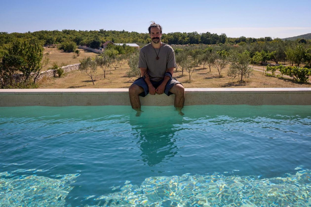 Mlada nada Stipe Šunić iz Rodaljice nedaleko od Benkovca živi za svoj agroturizam “Srce Bukovice”