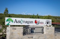 Mlada nada Stipe Šunić iz Rodaljice nedaleko od Benkovca živi za svoj agroturizam “Srce Bukovice”