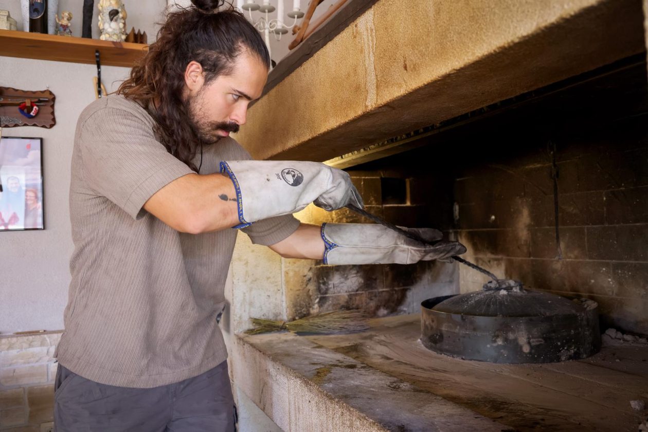 Mlada nada Stipe Šunić iz Rodaljice nedaleko od Benkovca živi za svoj agroturizam “Srce Bukovice”