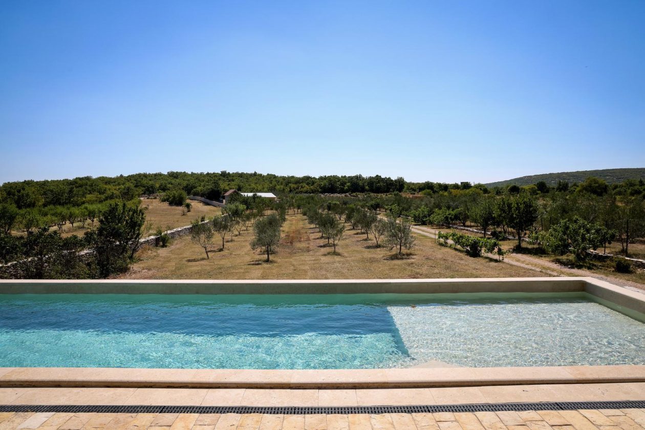 Mlada nada Stipe Šunić iz Rodaljice nedaleko od Benkovca živi za svoj agroturizam “Srce Bukovice”