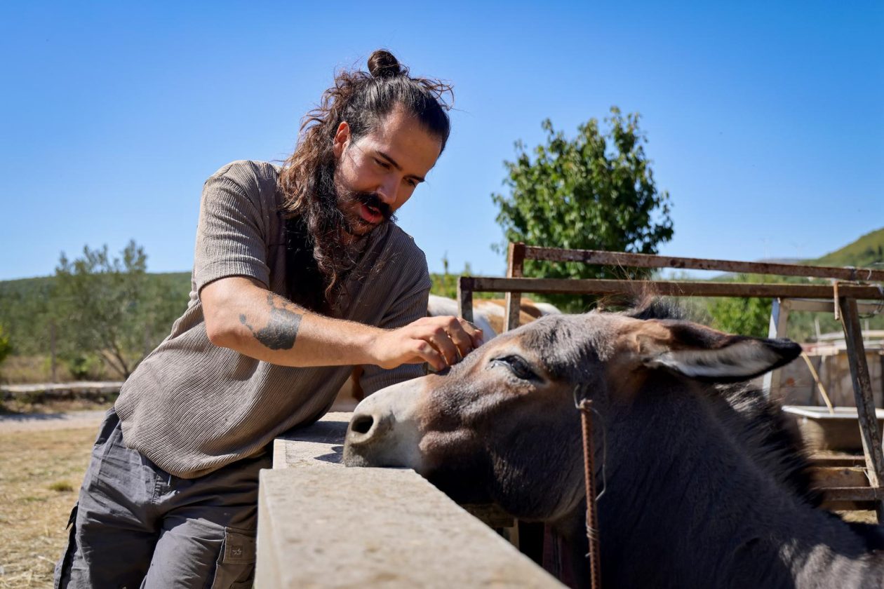 Mlada nada Stipe Šunić iz Rodaljice nedaleko od Benkovca živi za svoj agroturizam “Srce Bukovice”