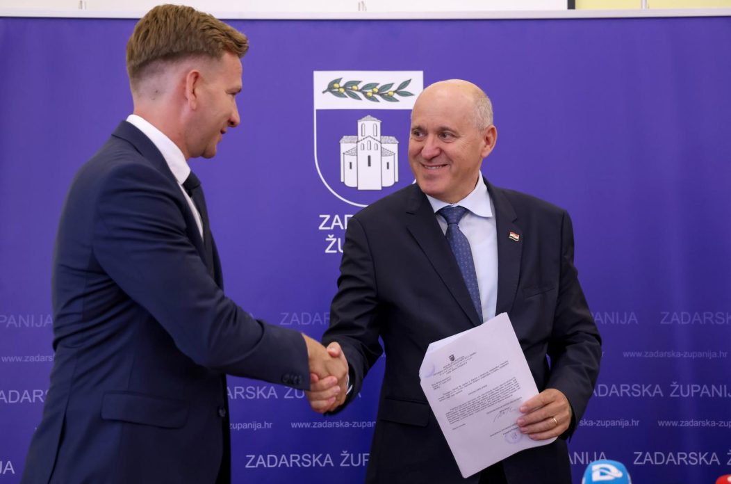 U Zadru potpisan ugovor o provođenju programa stambenog zbrinjavanja i demografske obnove