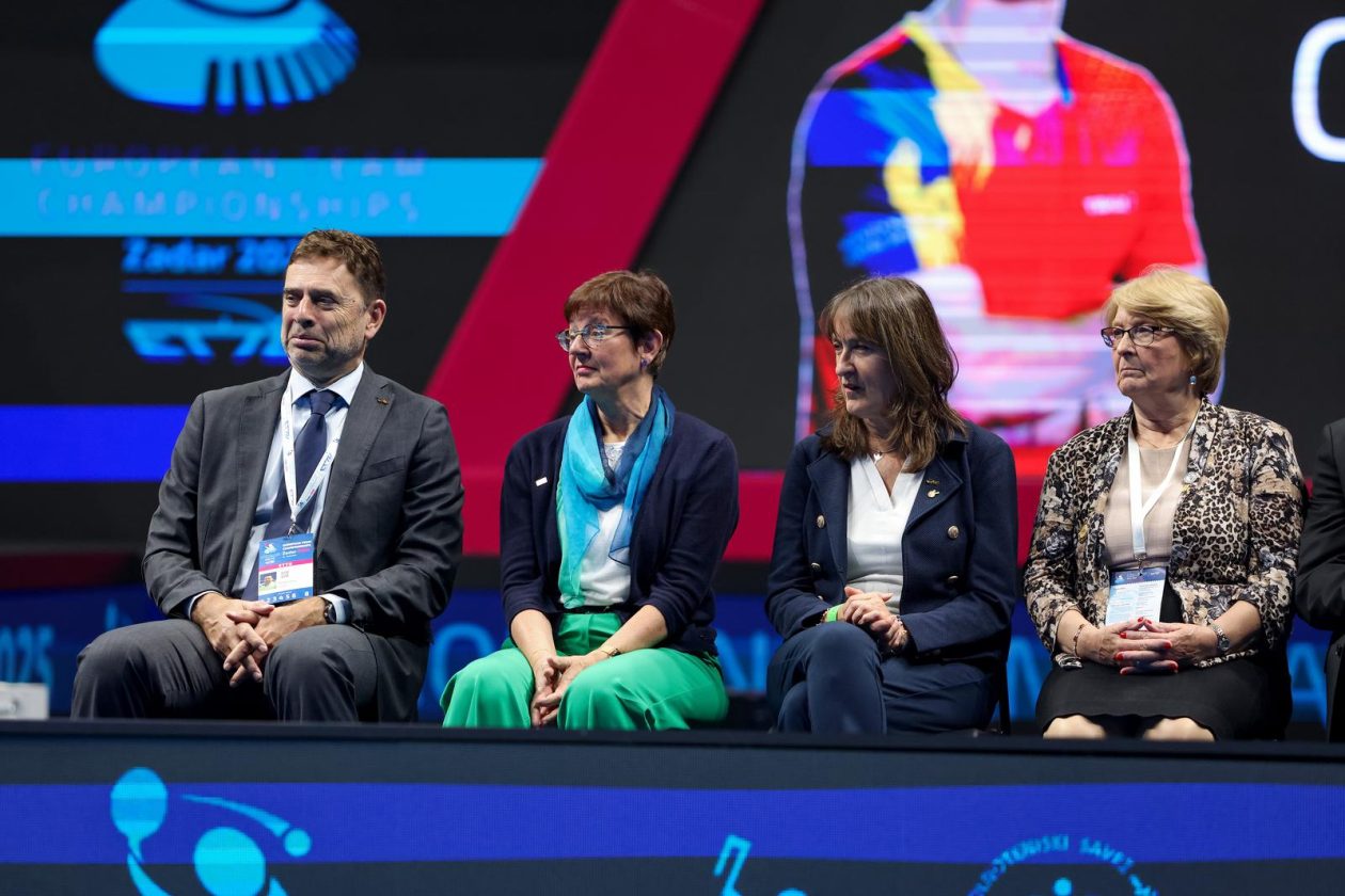 Europsko ekipno prvenstvo u stolnom tenisu, MT finale: Rumunjska – Francuska Europsko ekipno prvenstvo u stolnom tenisu, MT finale: Rumunjska – Francuska