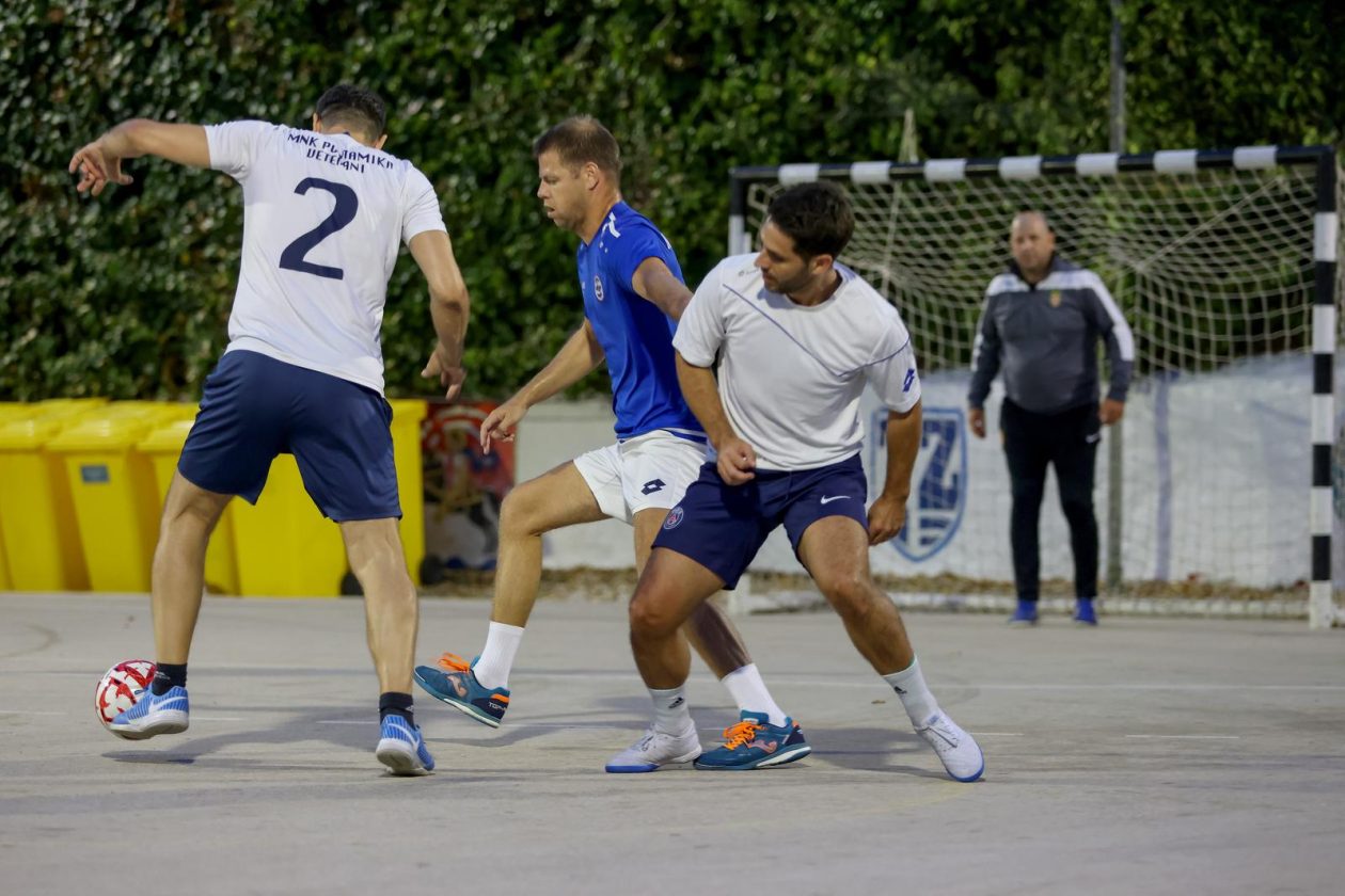 Zadar: Doktori i Poglavarstvo odigrali tradicionalnu malonogometnu utakmicu Zadar: Doktori i Poglavarstvo odigrali tradicionalnu malonogometnu utakmicu