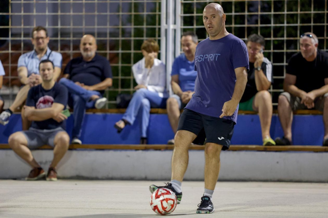 Zadar: Doktori i Poglavarstvo odigrali tradicionalnu malonogometnu utakmicu Zadar: Doktori i Poglavarstvo odigrali tradicionalnu malonogometnu utakmicu