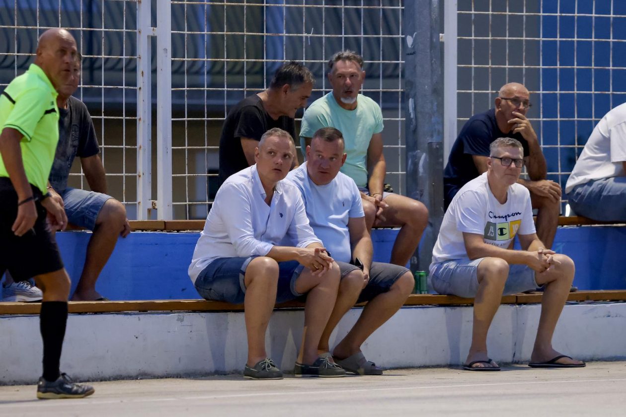 Zadar: Doktori i Poglavarstvo odigrali tradicionalnu malonogometnu utakmicu Zadar: Doktori i Poglavarstvo odigrali tradicionalnu malonogometnu utakmicu