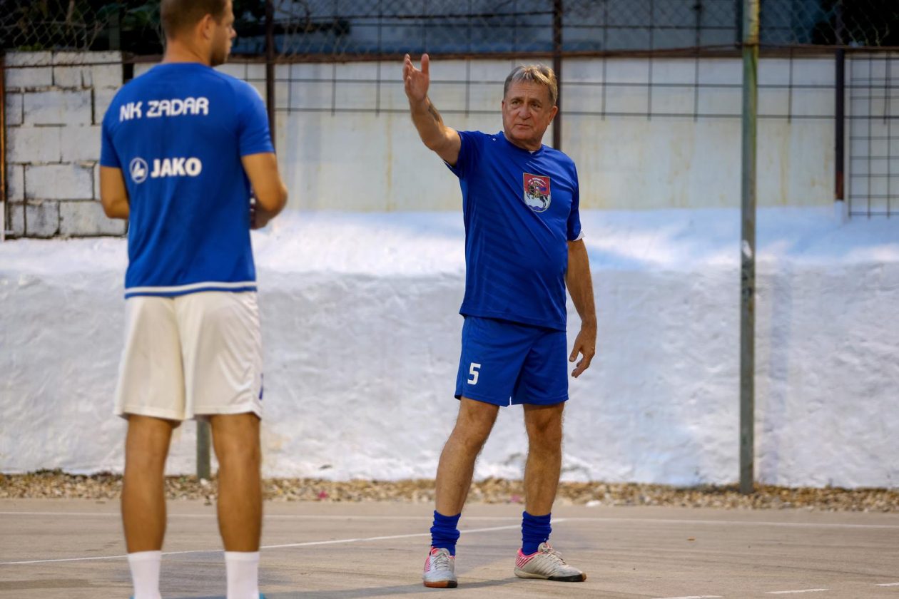 Zadar: Doktori i Poglavarstvo odigrali tradicionalnu malonogometnu utakmicu Zadar: Doktori i Poglavarstvo odigrali tradicionalnu malonogometnu utakmicu