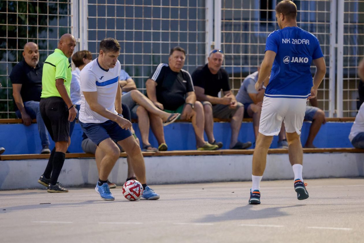 Zadar: Doktori i Poglavarstvo odigrali tradicionalnu malonogometnu utakmicu Zadar: Doktori i Poglavarstvo odigrali tradicionalnu malonogometnu utakmicu