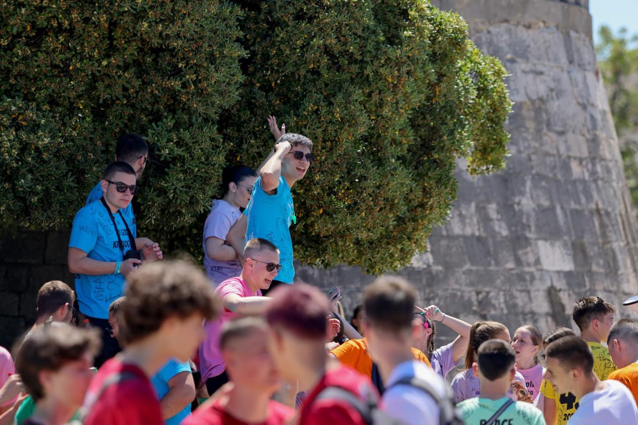 Zadar: Zadarski maturanti obilježavaju posljednji dan srednjoškolskog obrazovanja