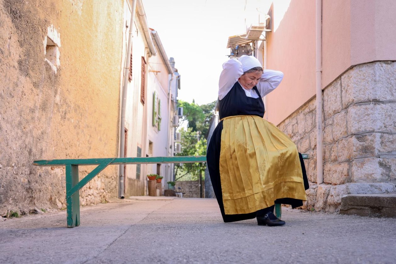 Hrvatska vaterpolo reprezentacija snimila kalendar u Sv. Filip i Jakovu