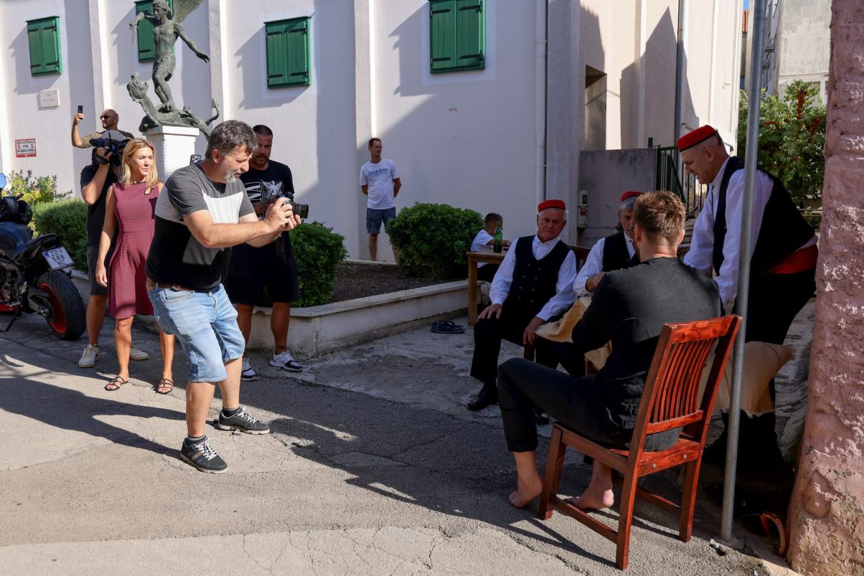 Hrvatska vaterpolo reprezentacija snimila kalendar u Sv. Filip i Jakovu