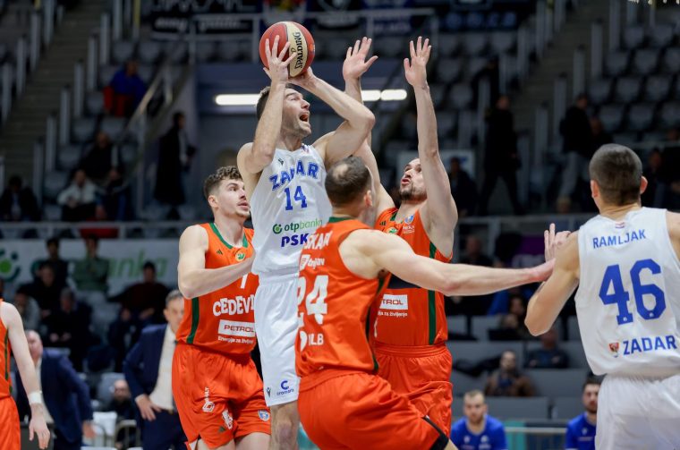 Zadar: Zadar i Cedevita Olimpija odigrali utakmicu 16. kola AdmiralBet ABA lige Zadar: Zadar i Cedevita Olimpija odigrali utakmicu 16. kola AdmiralBet ABA lige