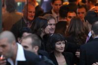 U svečanom ozračju, okružen obitelji, prijateljima i brojnim uglednicima, Ante Kalmeta, tada 25-godišnji sin zadarskog gradonačelnika i bivšeg ministra Božidara Kalmete, izrekao je sudbonosno „da“ svojoj odabranici