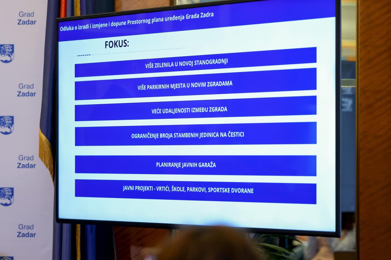 Zadar: Konferencija za novinare na temu izmjena i dopuna Prostornog plana Grada Zadra Zadar: Konferencija za novinare na temu izmjena i dopuna Prostornog plana Grada Zadra