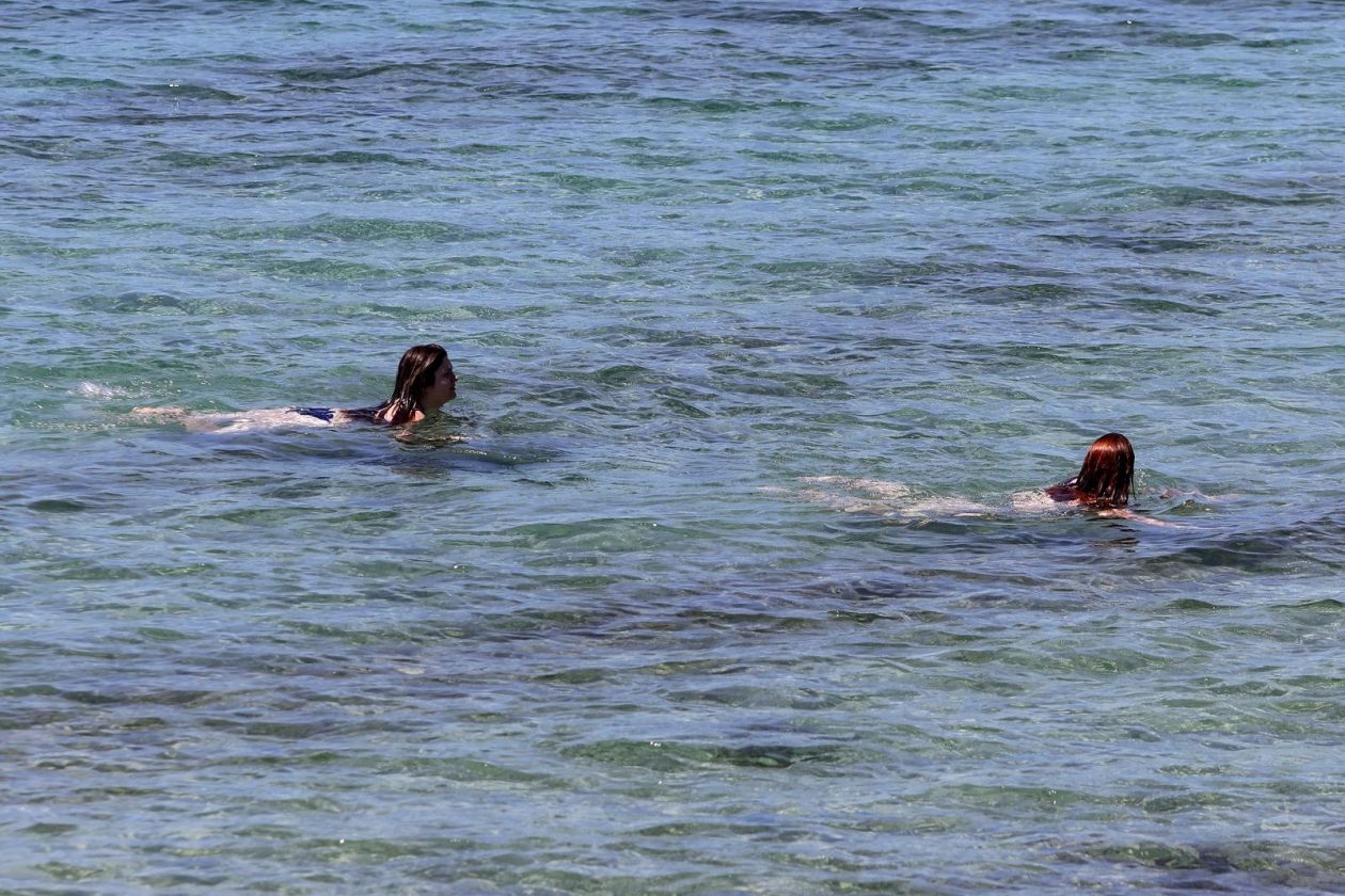 Zadar: Sve je više kupača na zadarskim plažama