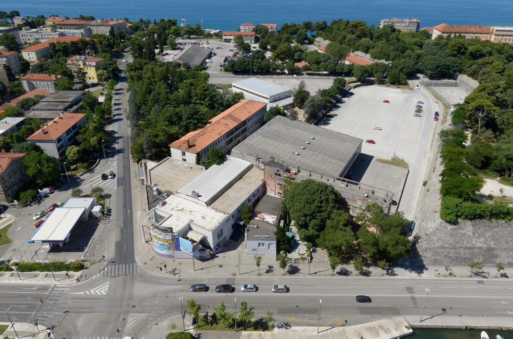 jazine stara zgrada kazališta lutaka