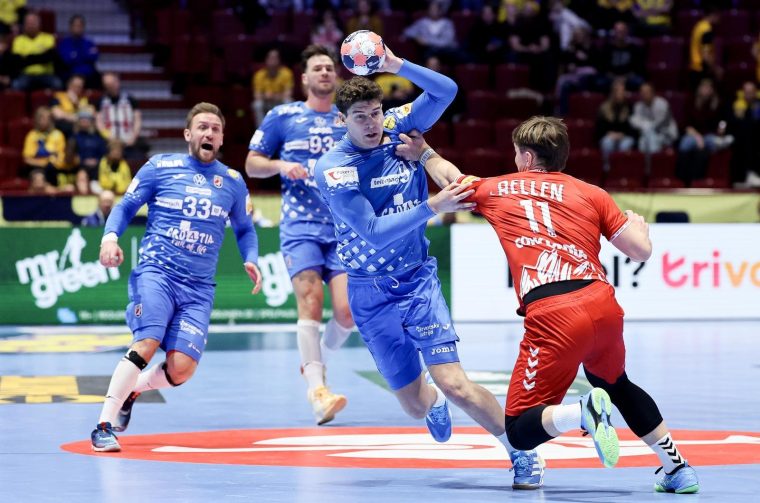 PXL_250126_145374965