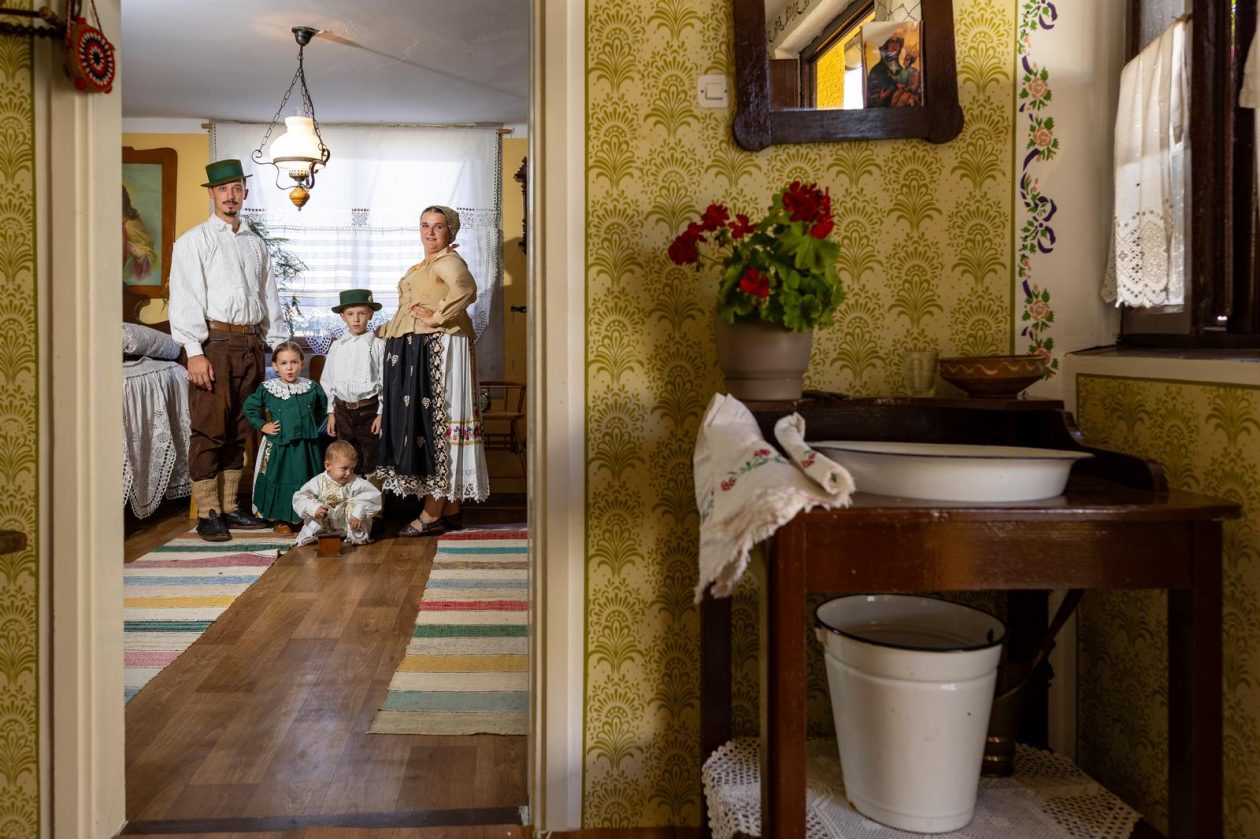 PIXSELL TOP 100 – 2025