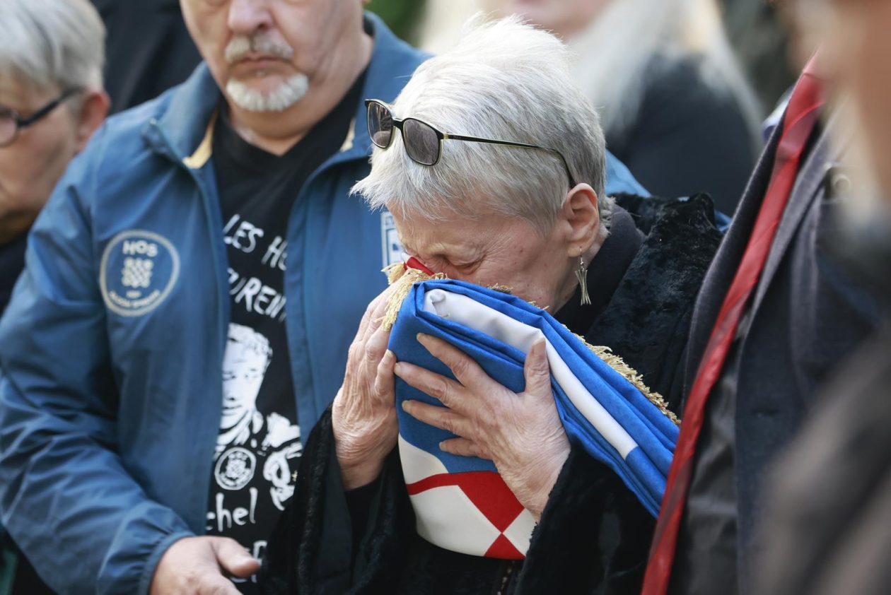 PIXSELL TOP 100 – 2025