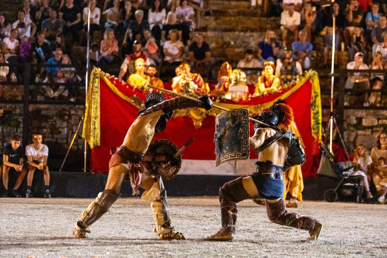 PIXSELL TOP 100 – 2025