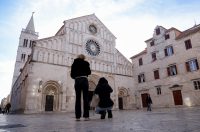 [FOTO] Zadarski nadbiskup Milan Zgrablić predvodio je svečano Božićno misno slavlje