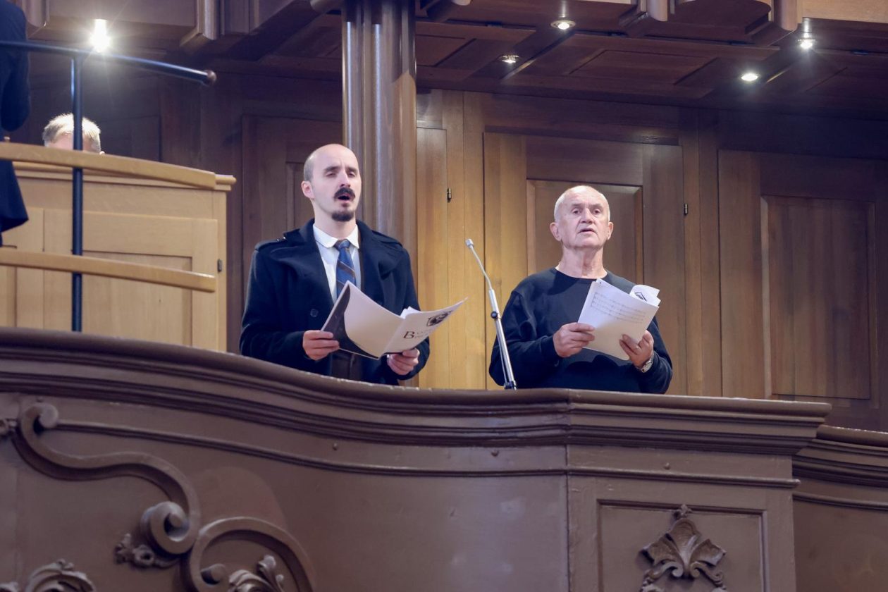 [FOTO] Zadarski nadbiskup Milan Zgrablić predvodio je svečano Božićno misno slavlje