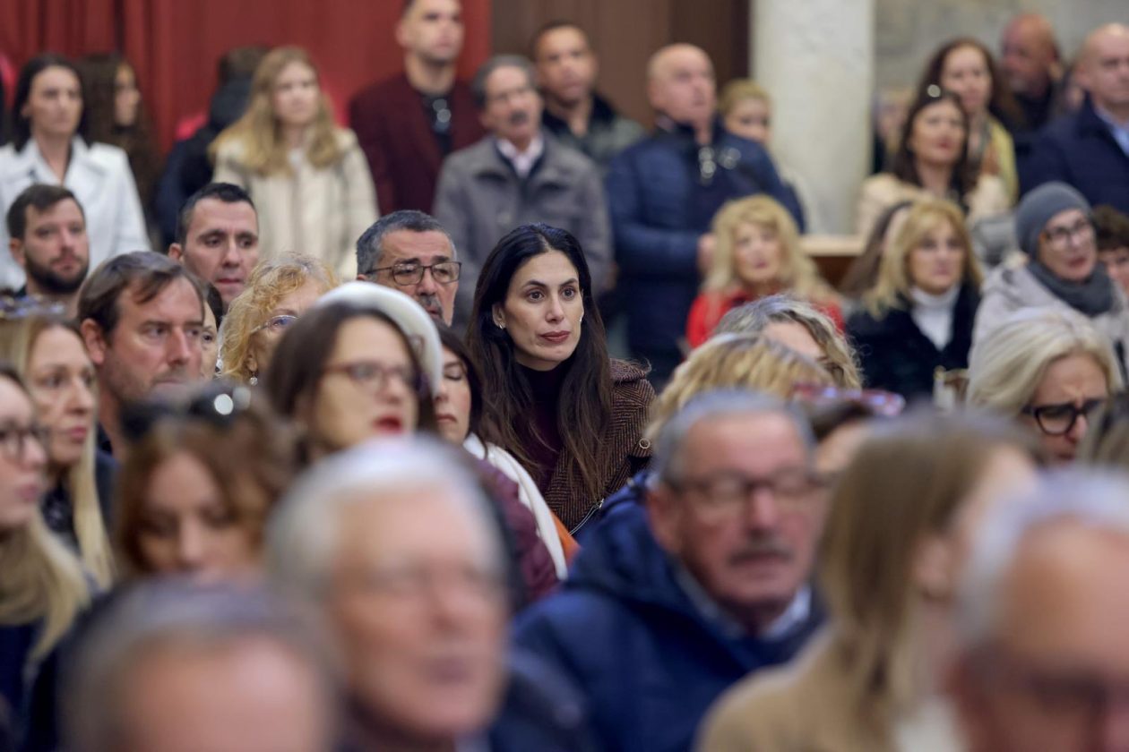 [FOTO] Zadarski nadbiskup Milan Zgrablić predvodio je svečano Božićno misno slavlje