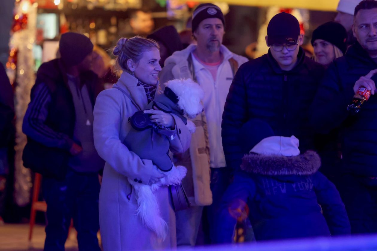 Zadar: Božićni koncert grupe Forum na Adventu u Zadru