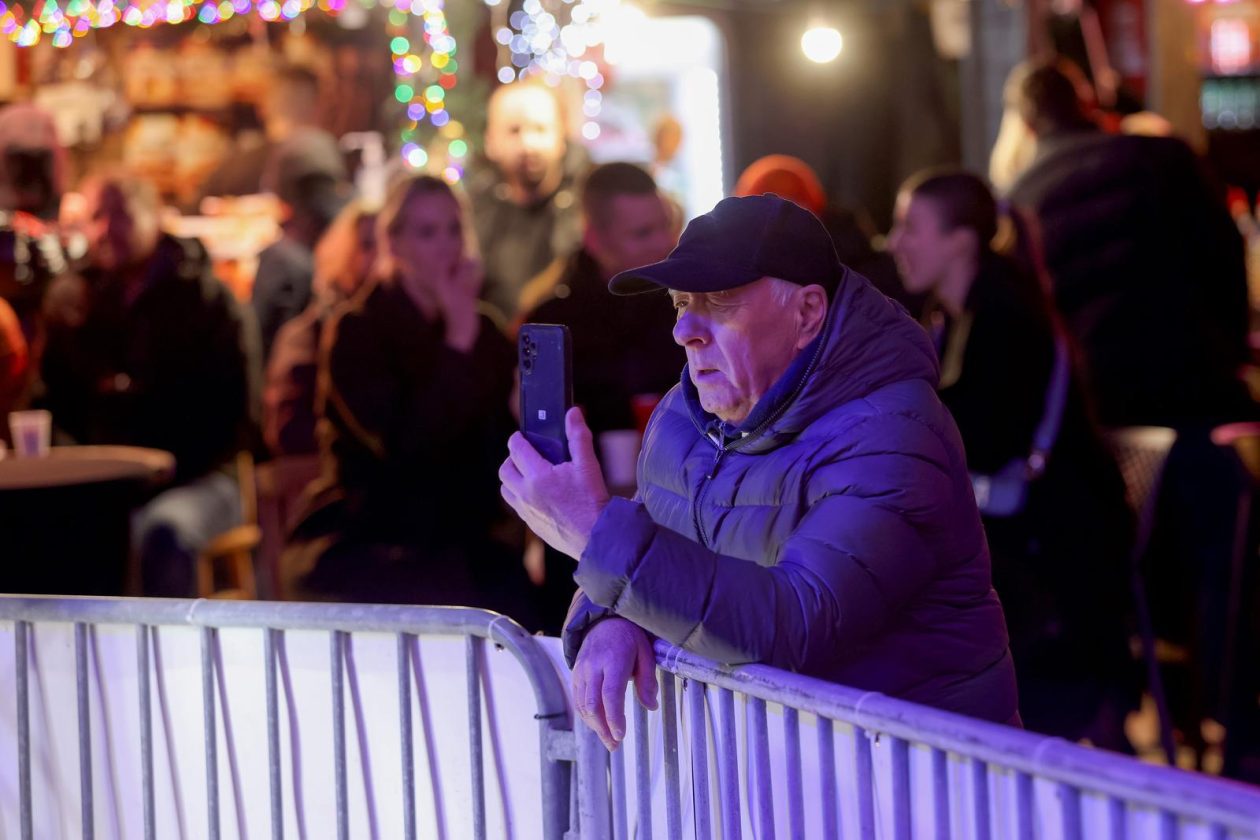 Zadar: Božićni koncert grupe Forum na Adventu u Zadru