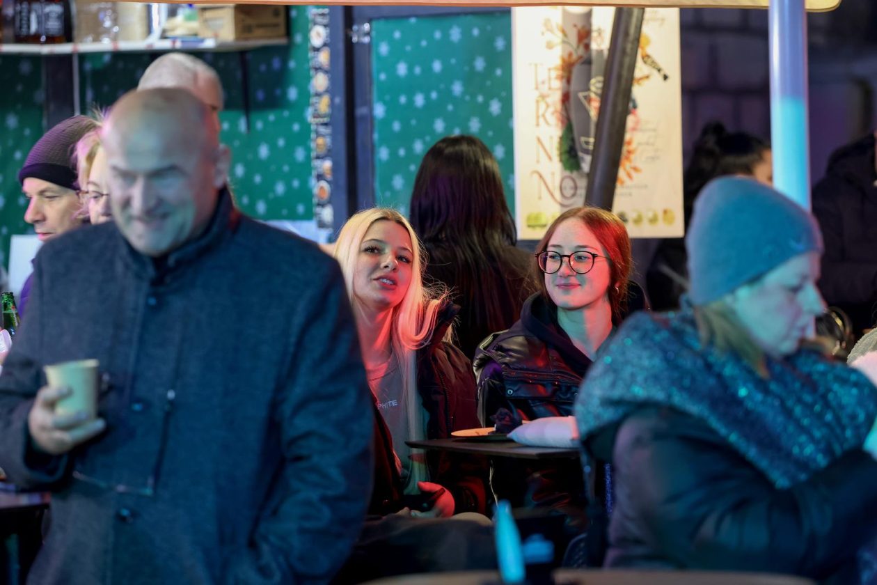 Zadar: Božićni koncert grupe Forum na Adventu u Zadru