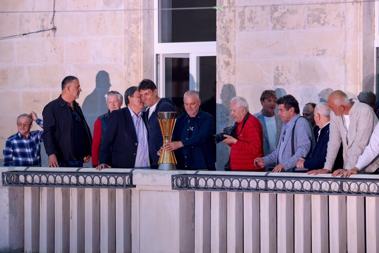 Zadar proslavio 40 godina od osvajanja košarkaške titule Zadar proslavio 40 godina od osvajanja košarkaške titule