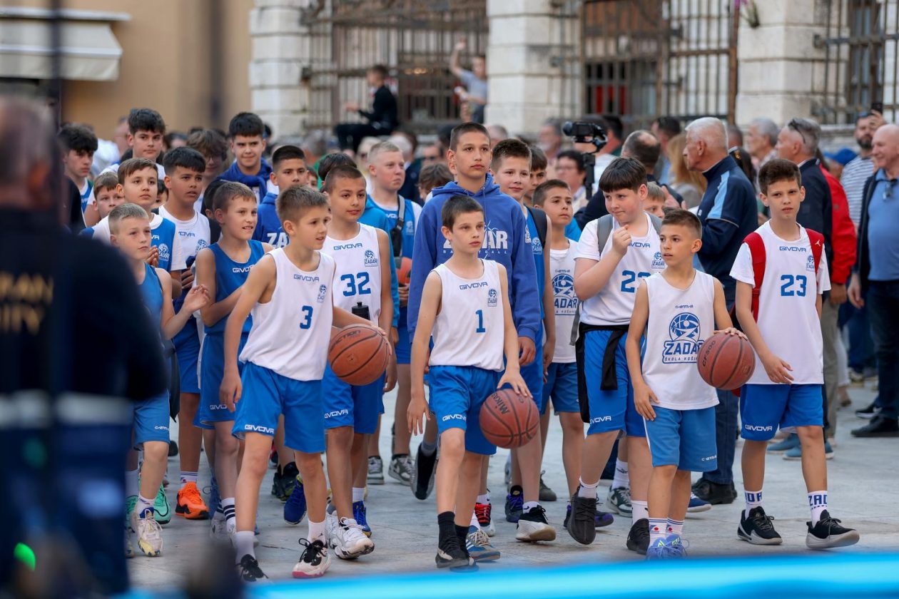 Zadar proslavio 40 godina od osvajanja košarkaške titule Zadar proslavio 40 godina od osvajanja košarkaške titule